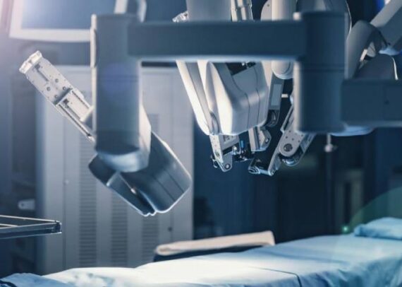 Open vs Robotic Hernia Surgery Comparison | Dr Pinak Dasgupta – Hernia Surgeon in Chennai